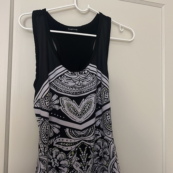 Rampage open back dress stretchy size: M - Picture 2 of 7